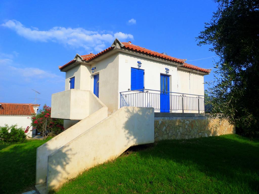 Tentes Holiday Homes Vounária Pokoj fotografie